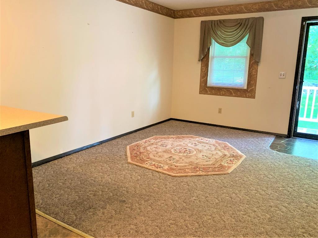 6102 Reuben Branch Road Salt Rock, WV 25559 - Photo 4 of 29 Gallery Image 4