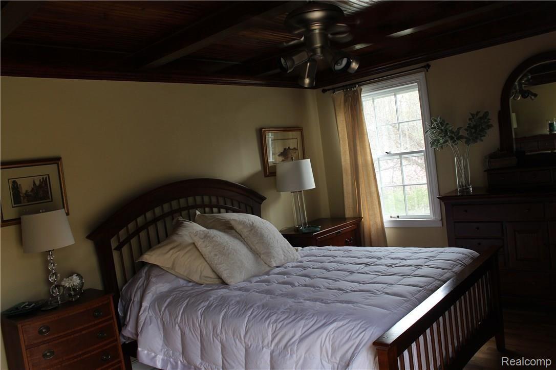 1571 North Waverly Road Lansing, MI 48917 - Photo 13 of 25 13.JPG