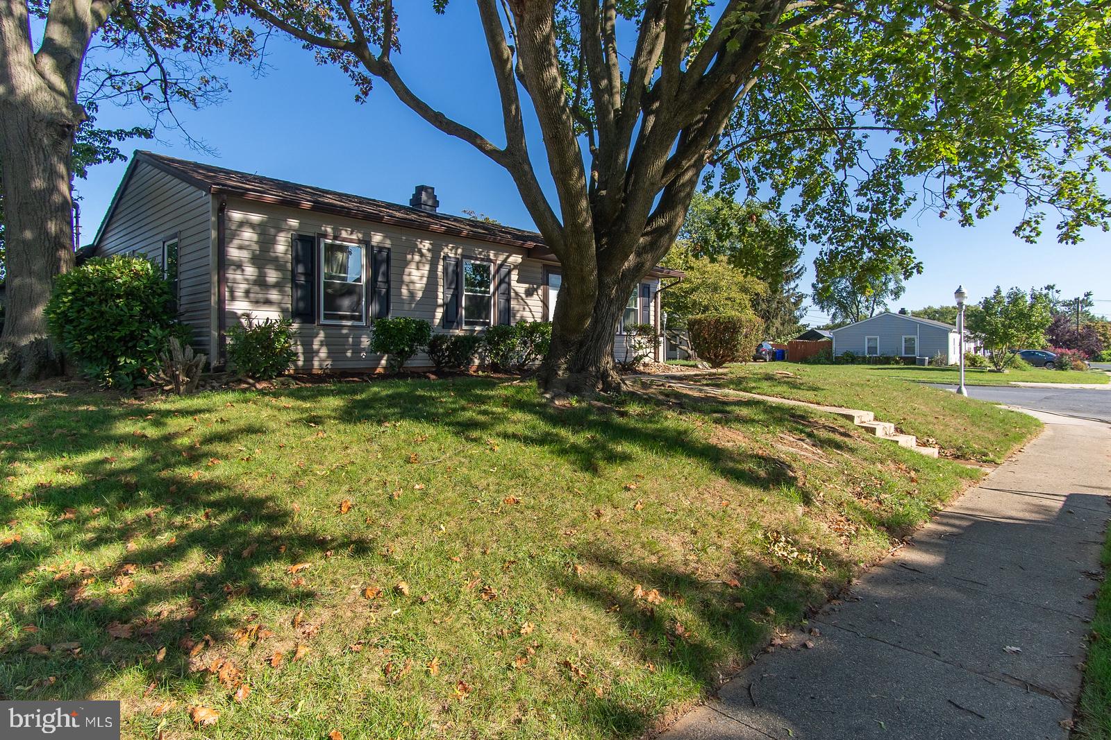 463 Carrollton Drive Frederick, MD 21701 - Photo 3 of 30