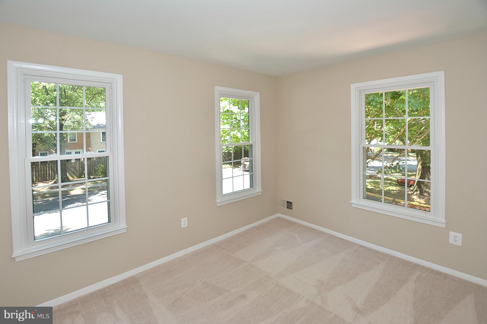 11936 Travistock Court Reston, VA 20191 - Photo 15 of 30 Freshly painted