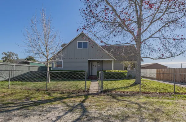 $1,174,888 | 757 Middlefield Road, Salinas, CA 93906
