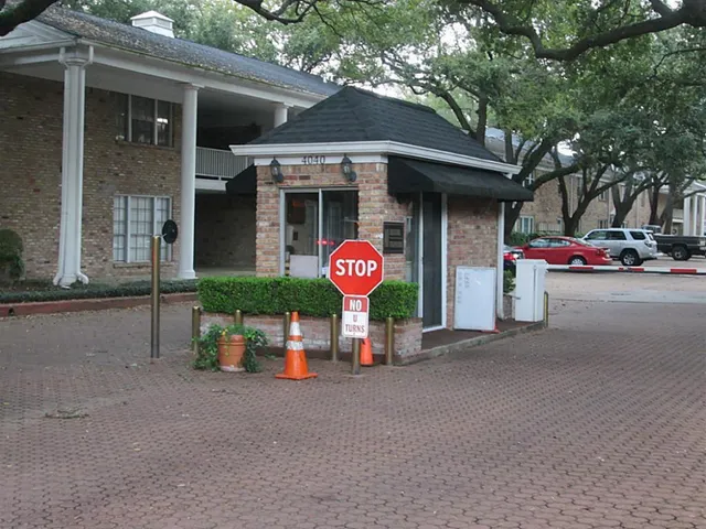 $1,275 | 4040 San Felipe Street, Unit 238, Houston, TX 77027