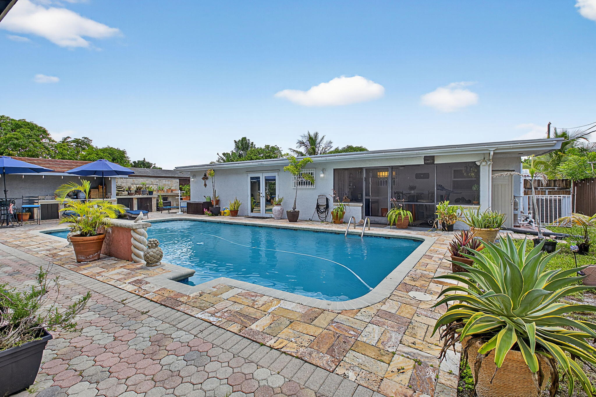 6139 Southwest 3rd Street Margate, FL 33068 - Photo 44 of 51 45-web-or-mls-IMG_5926