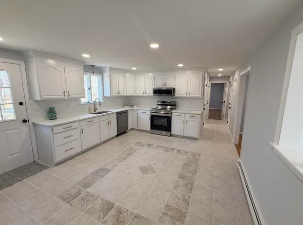 $799,000 | 17 Andrew Road, Sagamore Beach, MA 02562