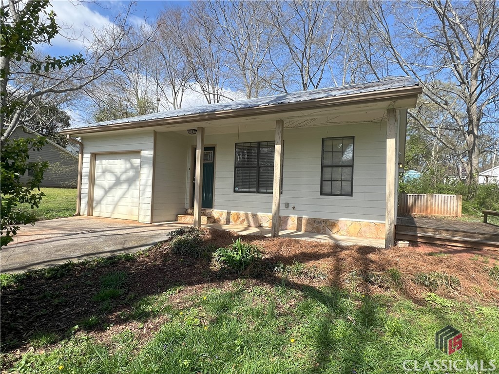 65 Williford Street Commerce, GA 30529 - Photo 2 of 16