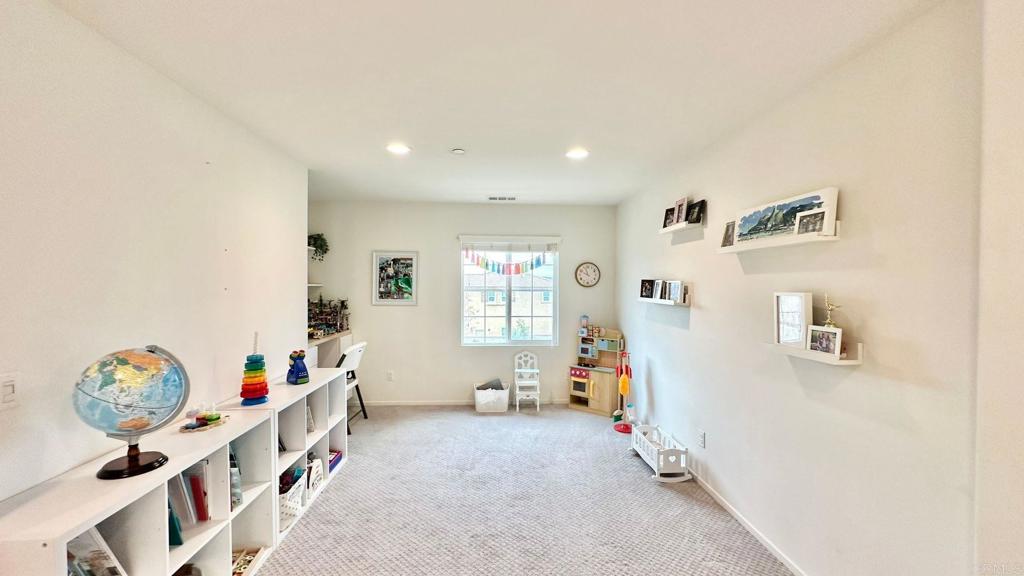 35646 Asturian Way Fallbrook, CA 92028 - Photo 22 of 35