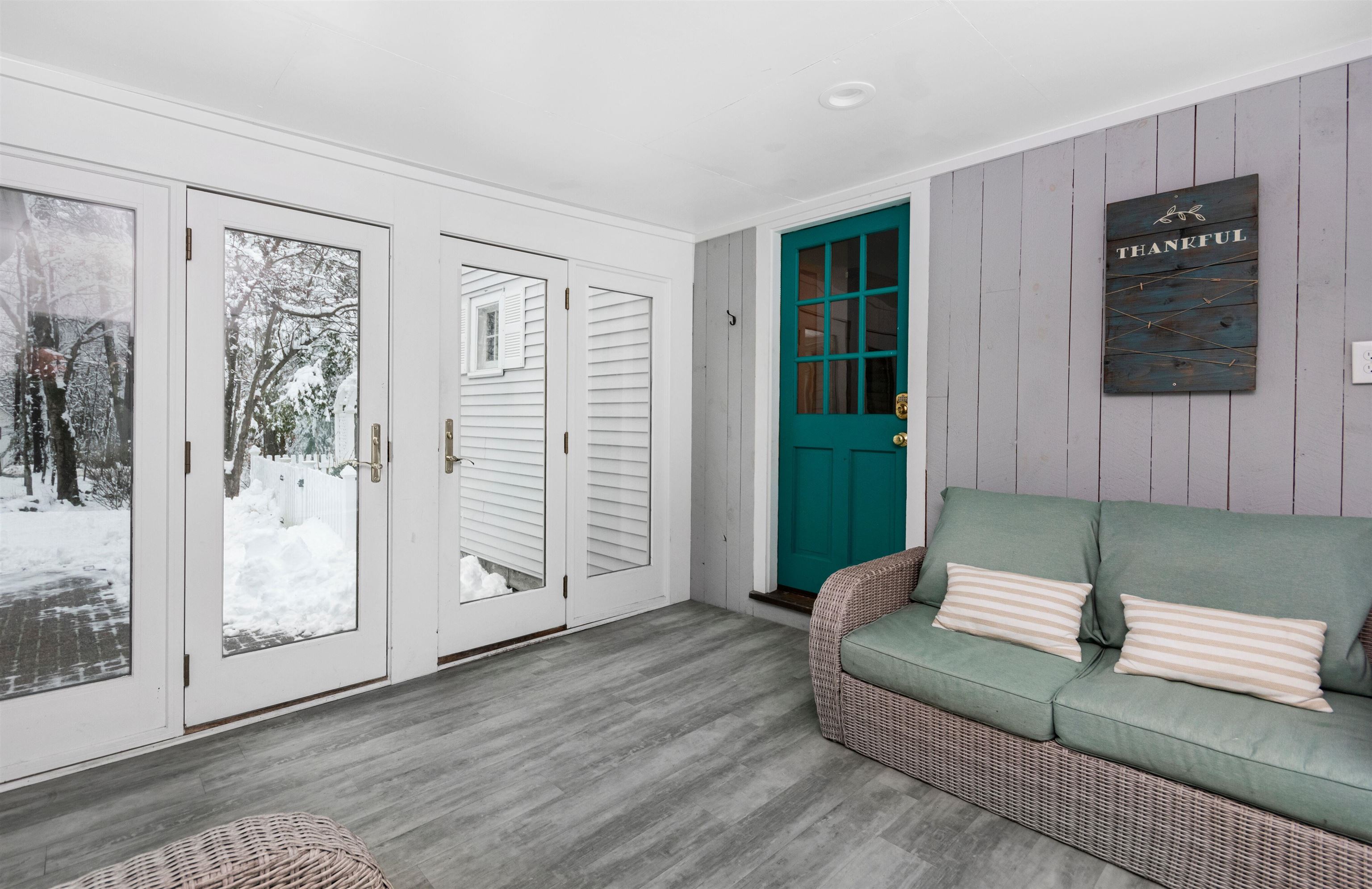 2 Hutchinson Road Merrimack, NH 03054 - Photo 17 of 28 Gallery Image 17