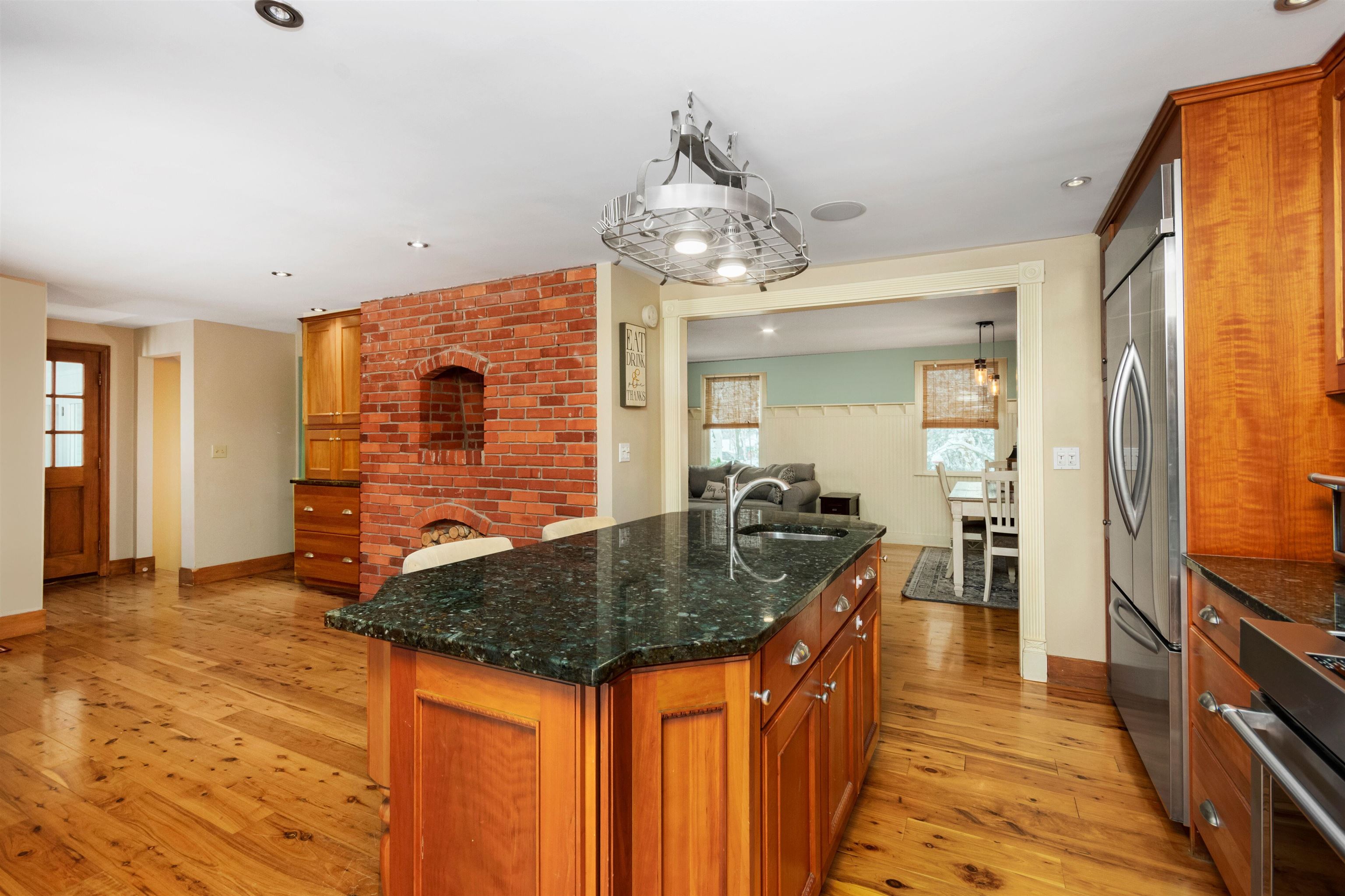 2 Hutchinson Road Merrimack, NH 03054 - Photo 24 of 28 Gallery Image 24