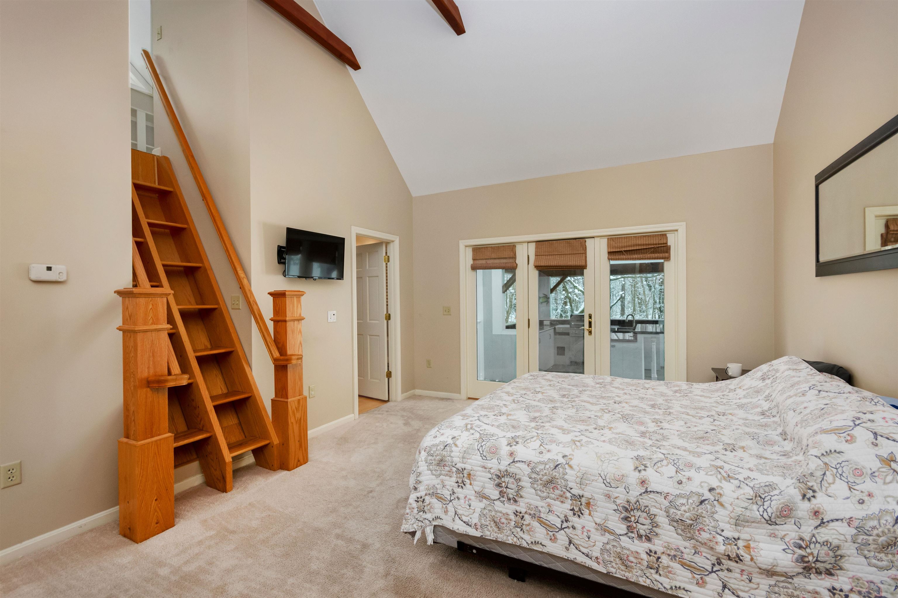 2 Hutchinson Road Merrimack, NH 03054 - Photo 4 of 28 Gallery Image 4