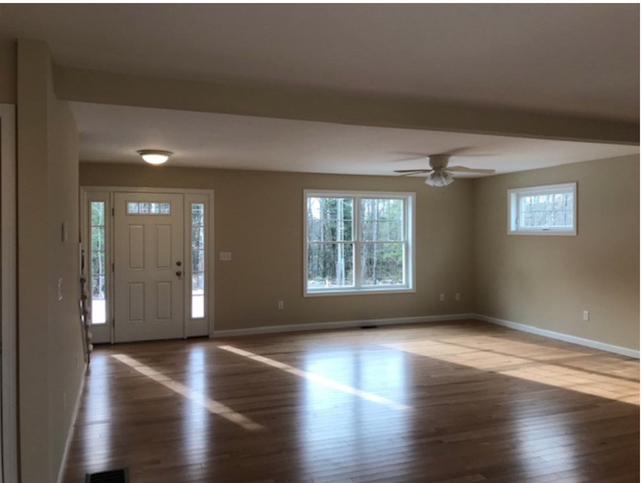 21 Langford Road, Unit 21 Raymond, NH 03077 - Photo 4 of 22