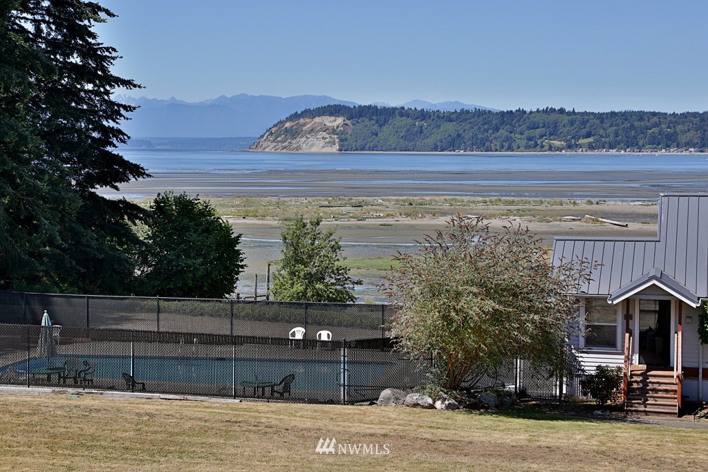 2879 Sunlight Drive Clinton, WA 98236 - Photo 20 of 22 Gallery Image 20