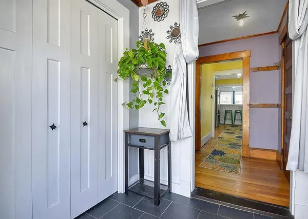 $399,900 | 16 Willow Street, Brattleboro, VT 05301