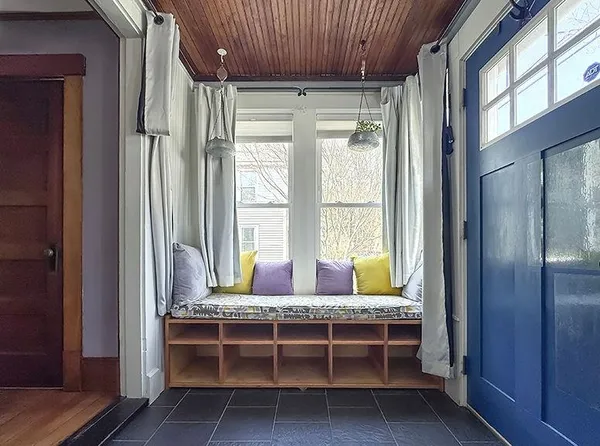 $399,900 | 16 Willow Street, Brattleboro, VT 05301