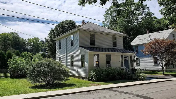 $399,900 | 16 Willow Street, Brattleboro, VT 05301