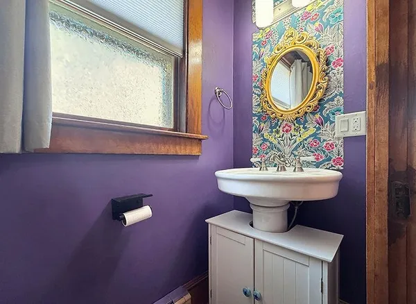 $399,900 | 16 Willow Street, Brattleboro, VT 05301