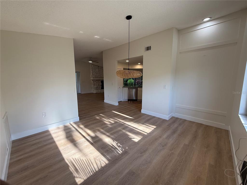 6468 Jarvis Road Sarasota, FL 34241 - Photo 10 of 34 Gallery Image 10