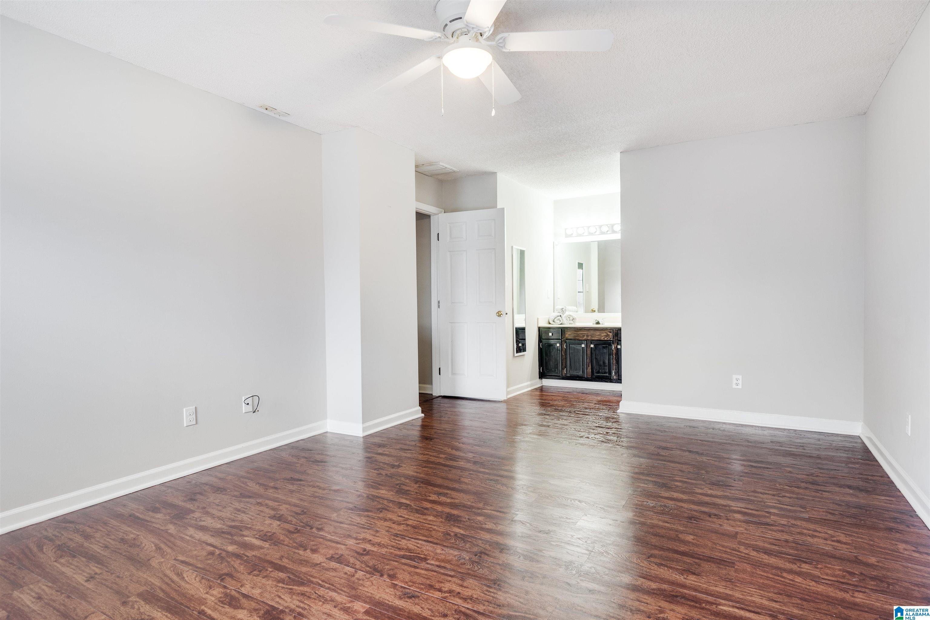 105 Berryhill Circle Alabaster, AL 35007 - Photo 15 of 34
