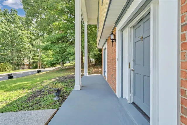 $384,950 | 4005 Chaparral Drive, Roanoke, VA 24018