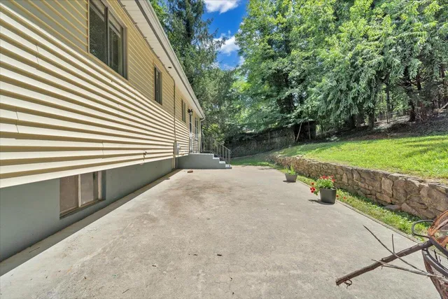 $384,950 | 4005 Chaparral Drive, Roanoke, VA 24018