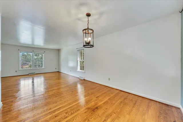 $384,950 | 4005 Chaparral Drive, Roanoke, VA 24018