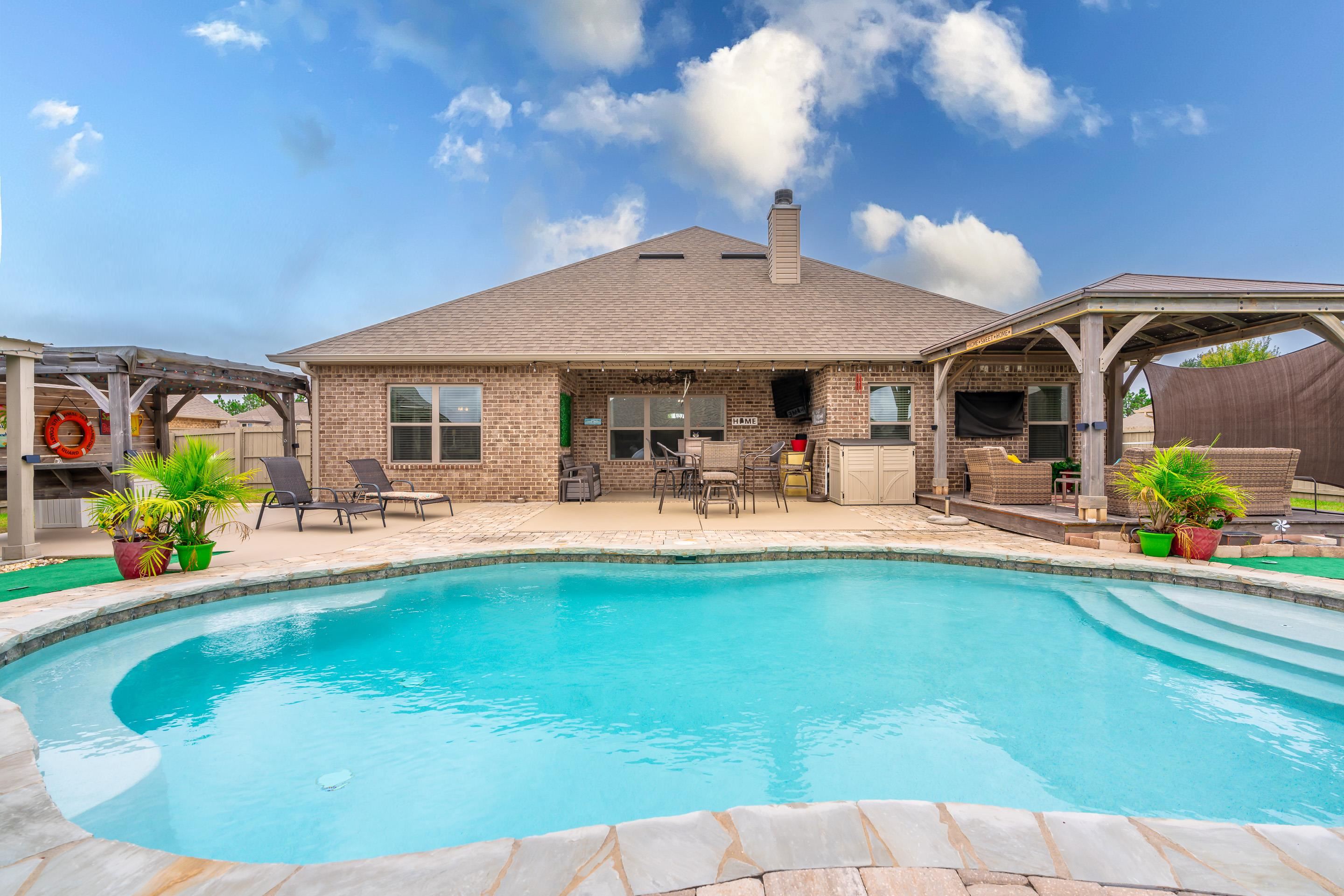 2082 Bourbon Street Foley, AL 36535 - Photo 31 of 51 Pool