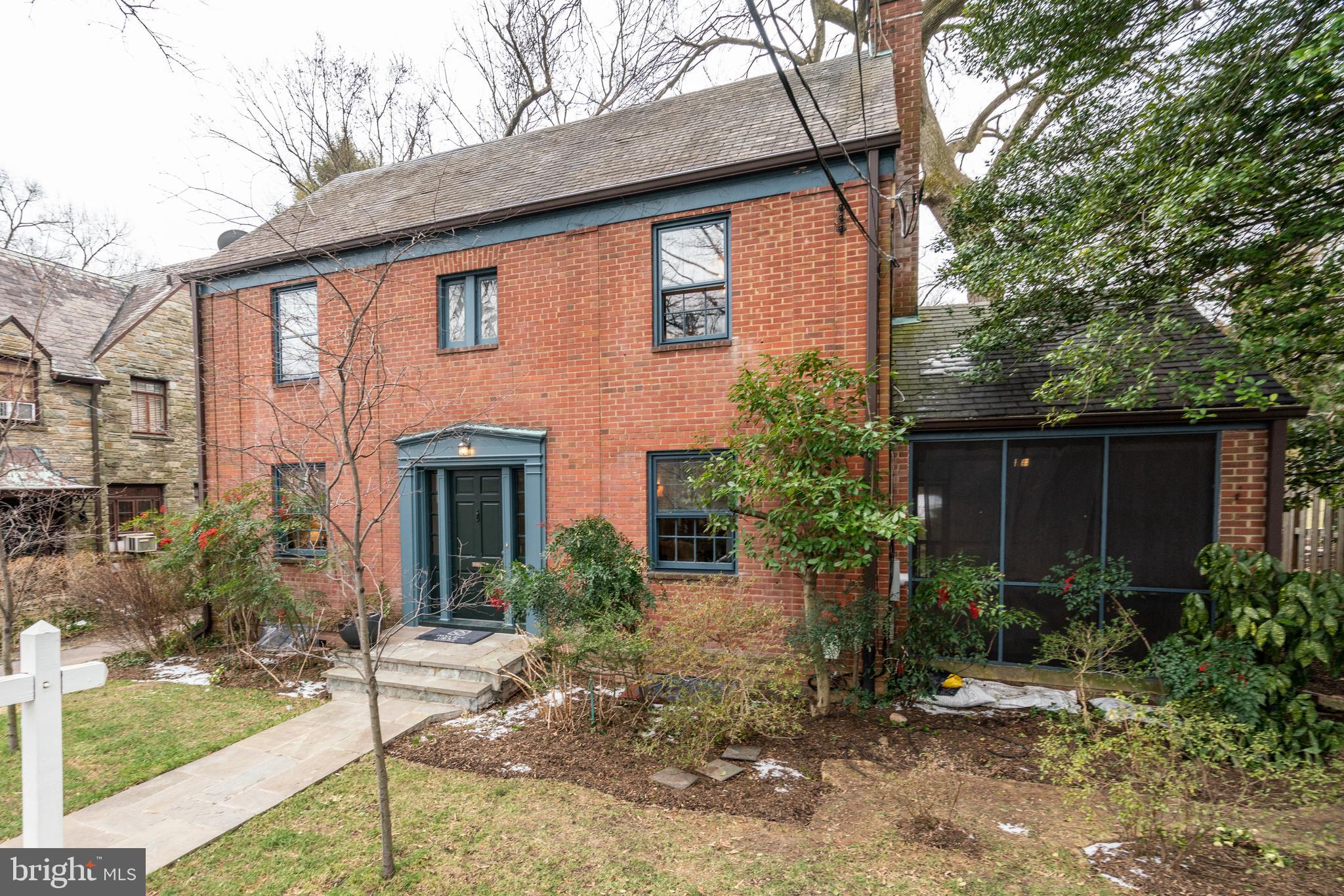 5026 Reno Road Northwest Washington, DC 20008 - Photo 2 of 30 Lovely screened-in side porch