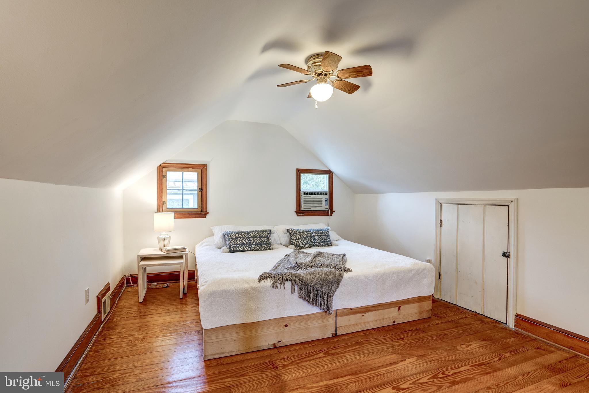 5026 Reno Road Northwest Washington, DC 20008 - Photo 19 of 30 4th BR