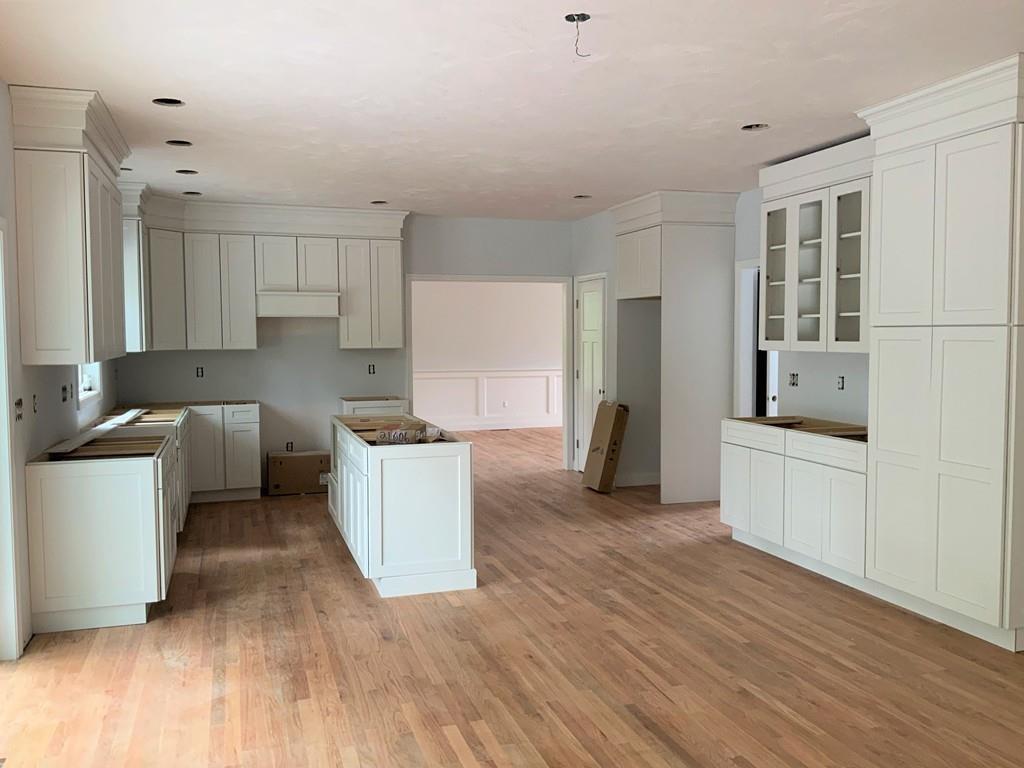 9 Chadwick Road Hudson, MA 01749 - Photo 3 of 8 Gallery Image 3