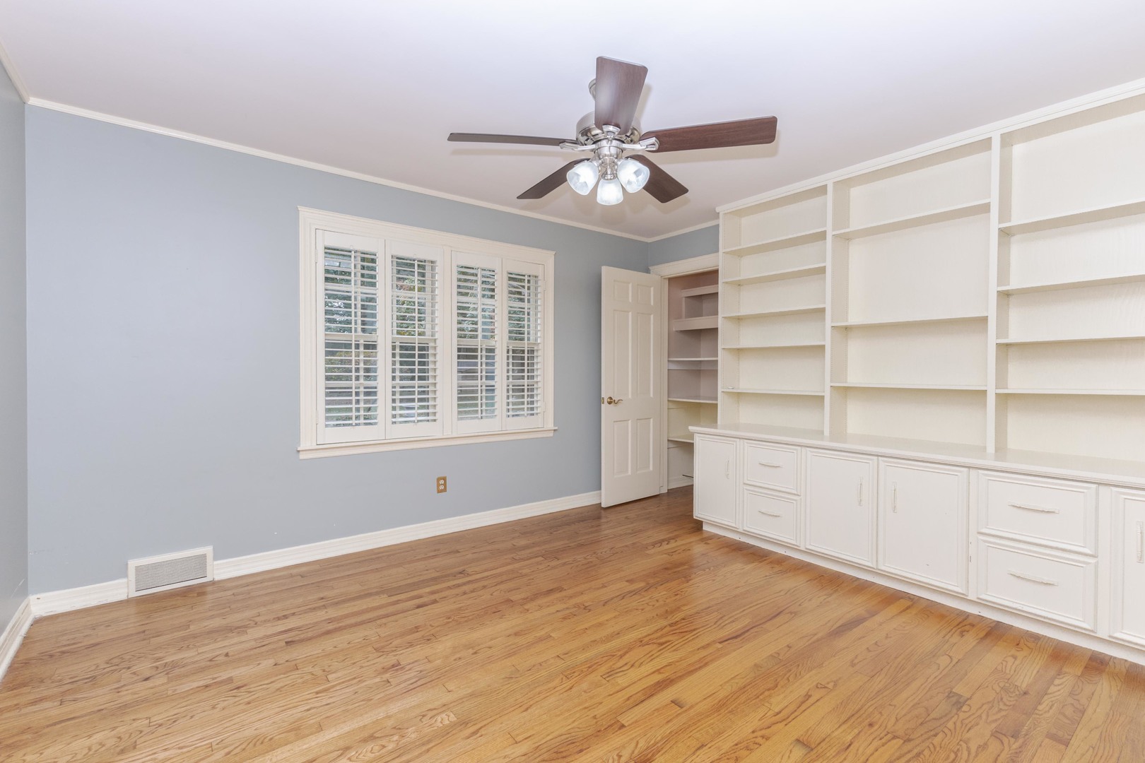 2001 Cloud Street Bloomington, IL 61701 - Photo 47 of 108 Gallery Image 47