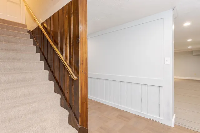 $699,000 | 2001 Cloud Street, Bloomington, IL 61701