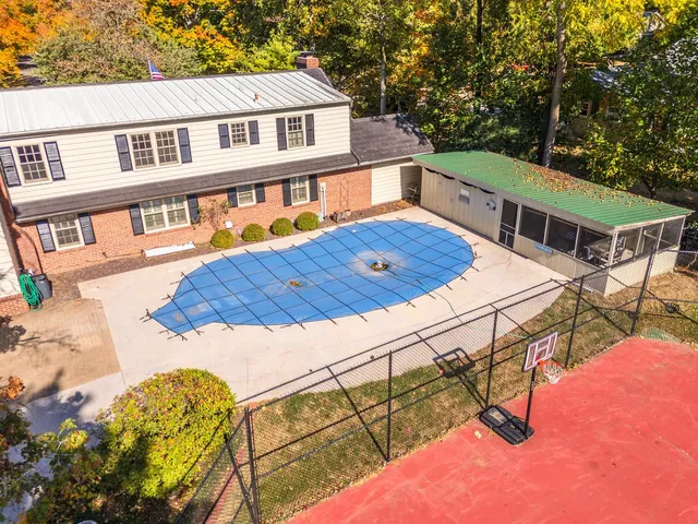 $699,000 | 2001 Cloud Street, Bloomington, IL 61701