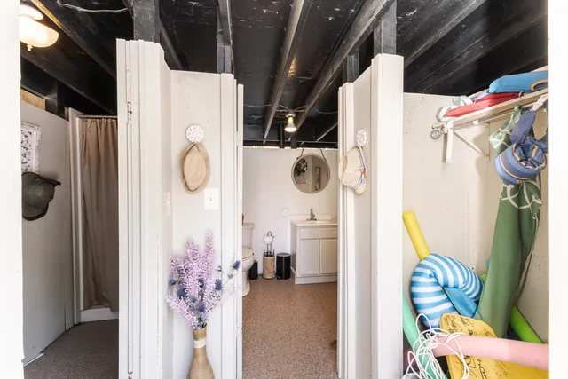 $699,000 | 2001 Cloud Street, Bloomington, IL 61701