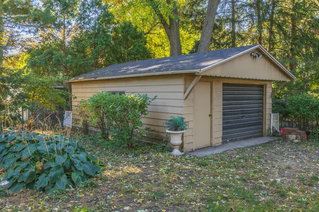 $699,000 | 2001 Cloud Street, Bloomington, IL 61701