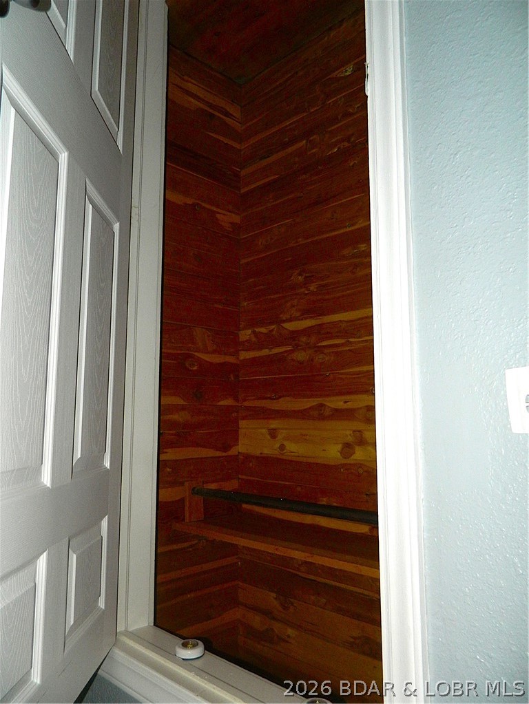 211 Ballenger Road Lake Ozark, MO 65049 - Photo 17 of 28 Cedar Coat Closet