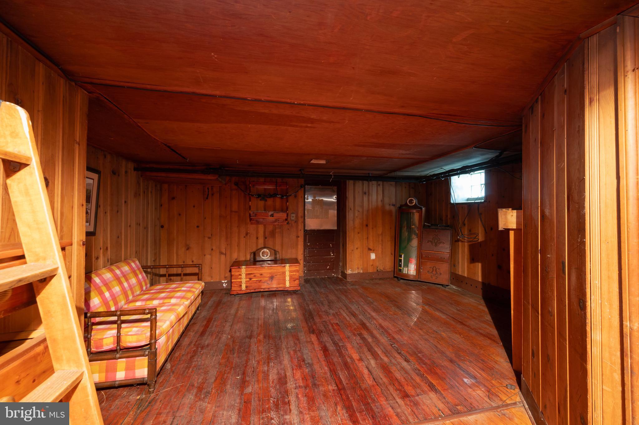 1323 Longshore Avenue Philadelphia, PA 19111 - Photo 26 of 31 Gallery Image 26