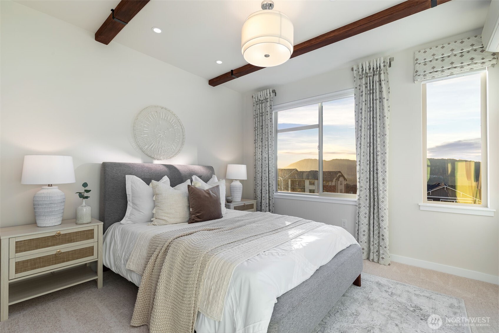 960 6th Walk Northeast Issaquah, WA 98029 - Photo 14 of 39