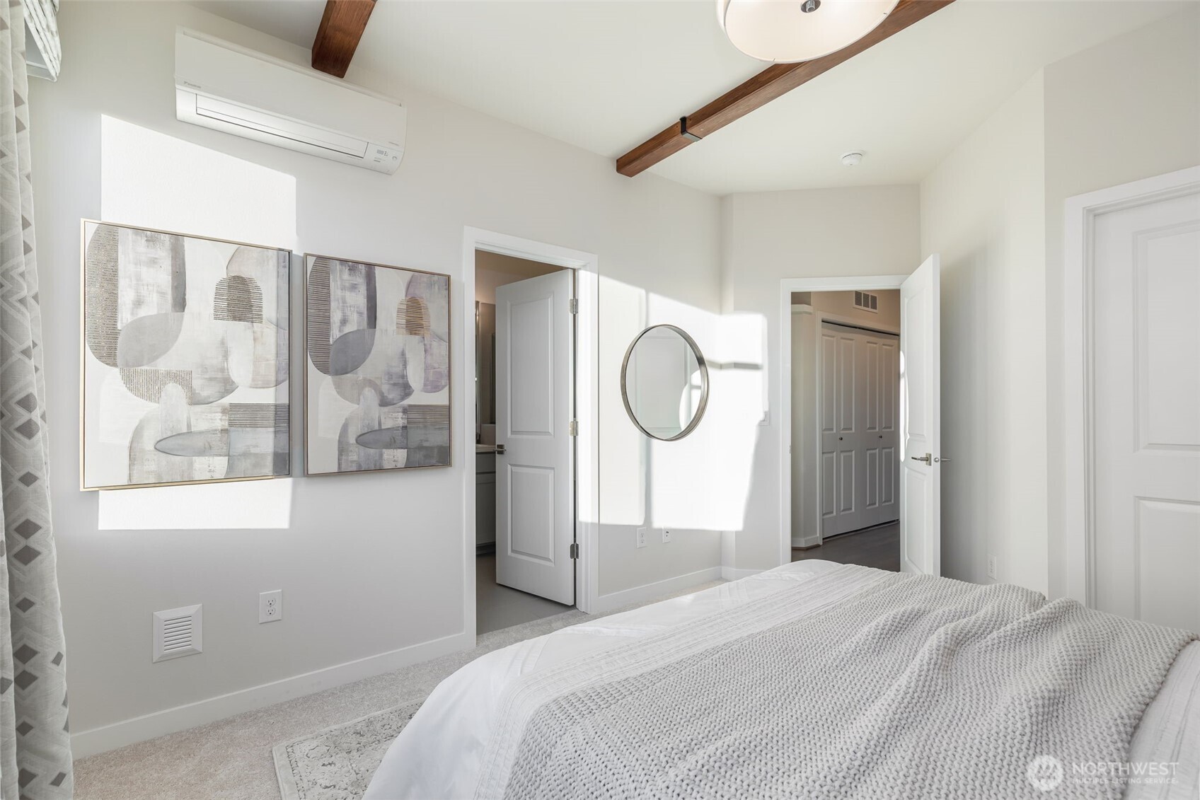 960 6th Walk Northeast Issaquah, WA 98029 - Photo 16 of 39