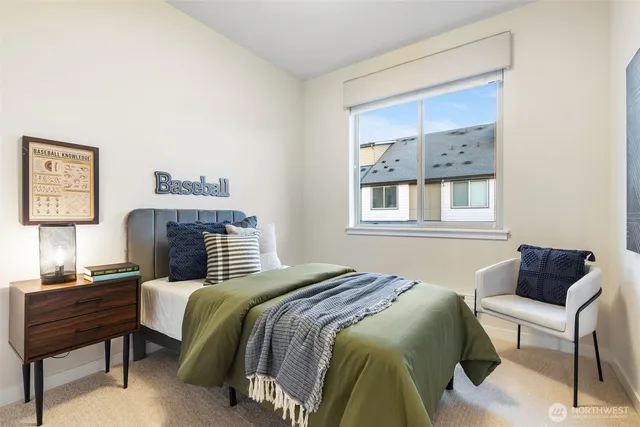 $1,298,000 | 960 6th Walk Northeast, Issaquah, WA 98029