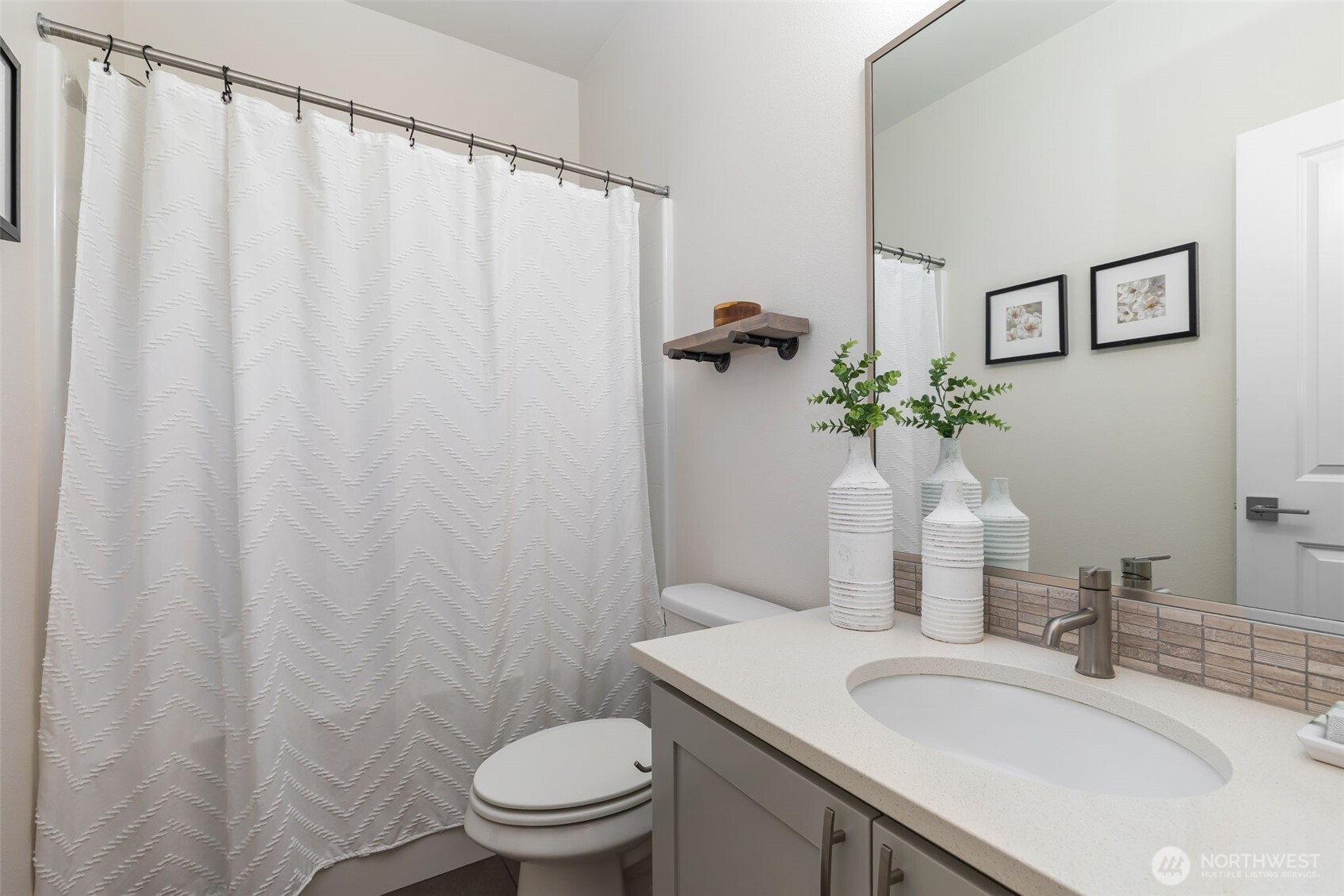 960 6th Walk Northeast Issaquah, WA 98029 - Photo 24 of 39