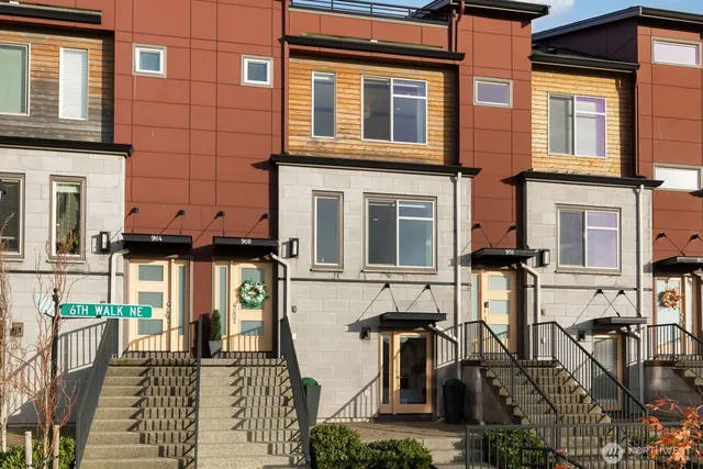 $1,298,000 | 960 6th Walk Northeast, Issaquah, WA 98029