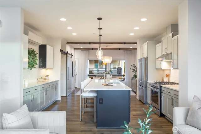 $1,298,000 | 960 6th Walk Northeast, Issaquah, WA 98029