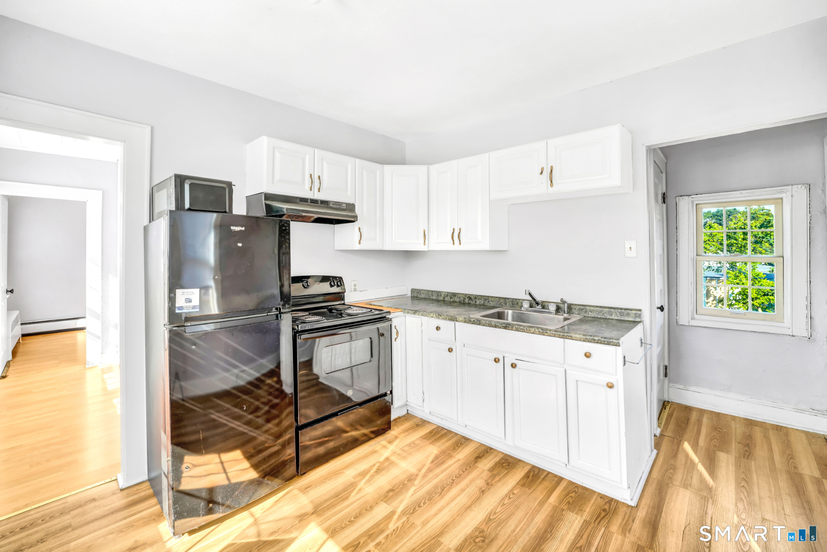 393 Colony Street Meriden, CT 06451 - Photo 4 of 5