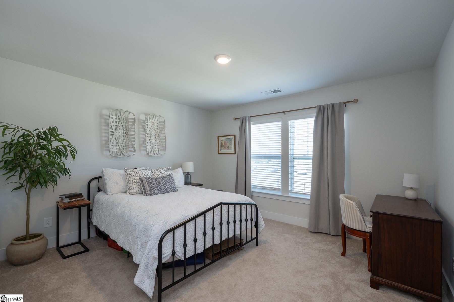 305 Albemarle Lane Greer, SC 29650 - Photo 16 of 29