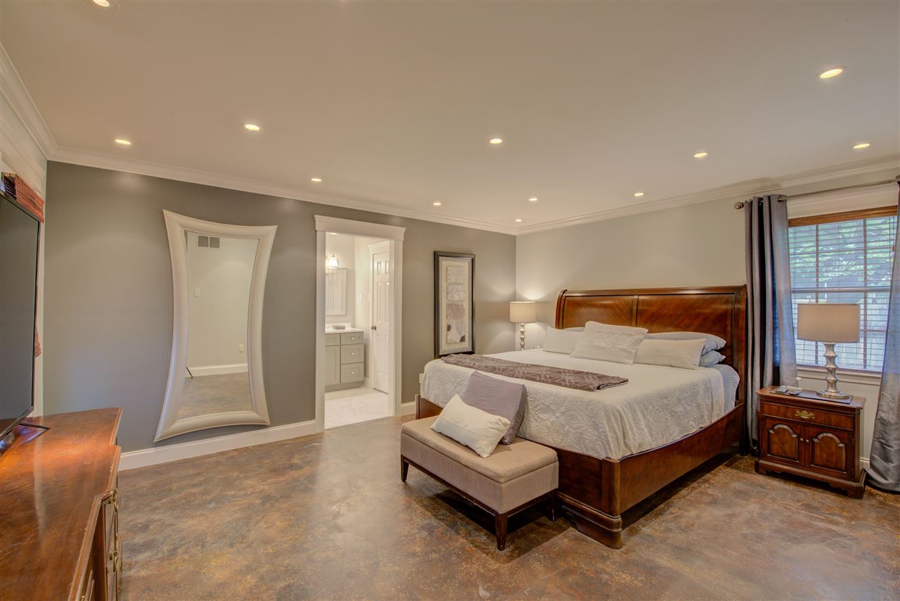 116 East Powell Road Collierville, TN 38017 - Photo 13 of 25 Gallery Image 13