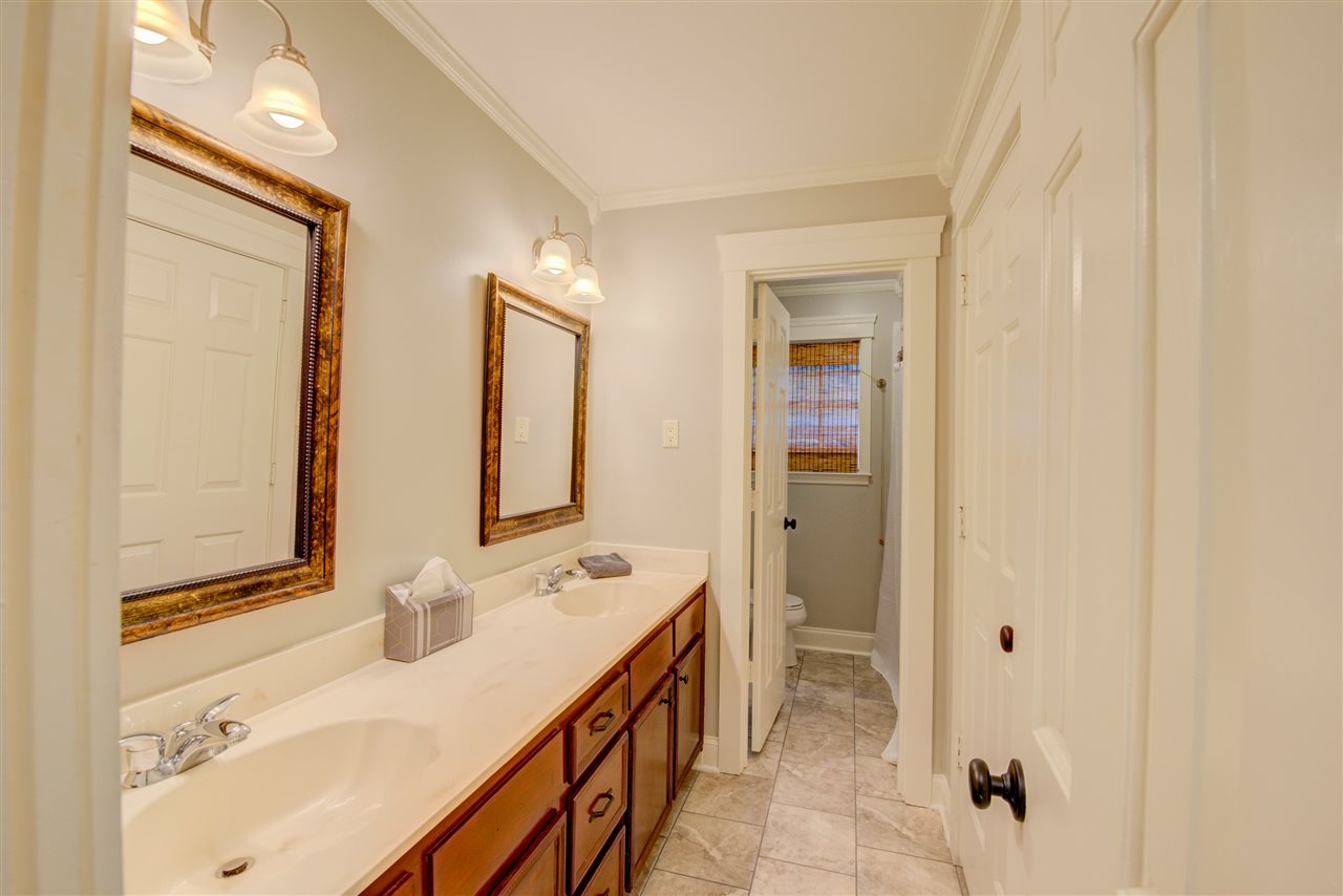 116 East Powell Road Collierville, TN 38017 - Photo 17 of 25 Gallery Image 17