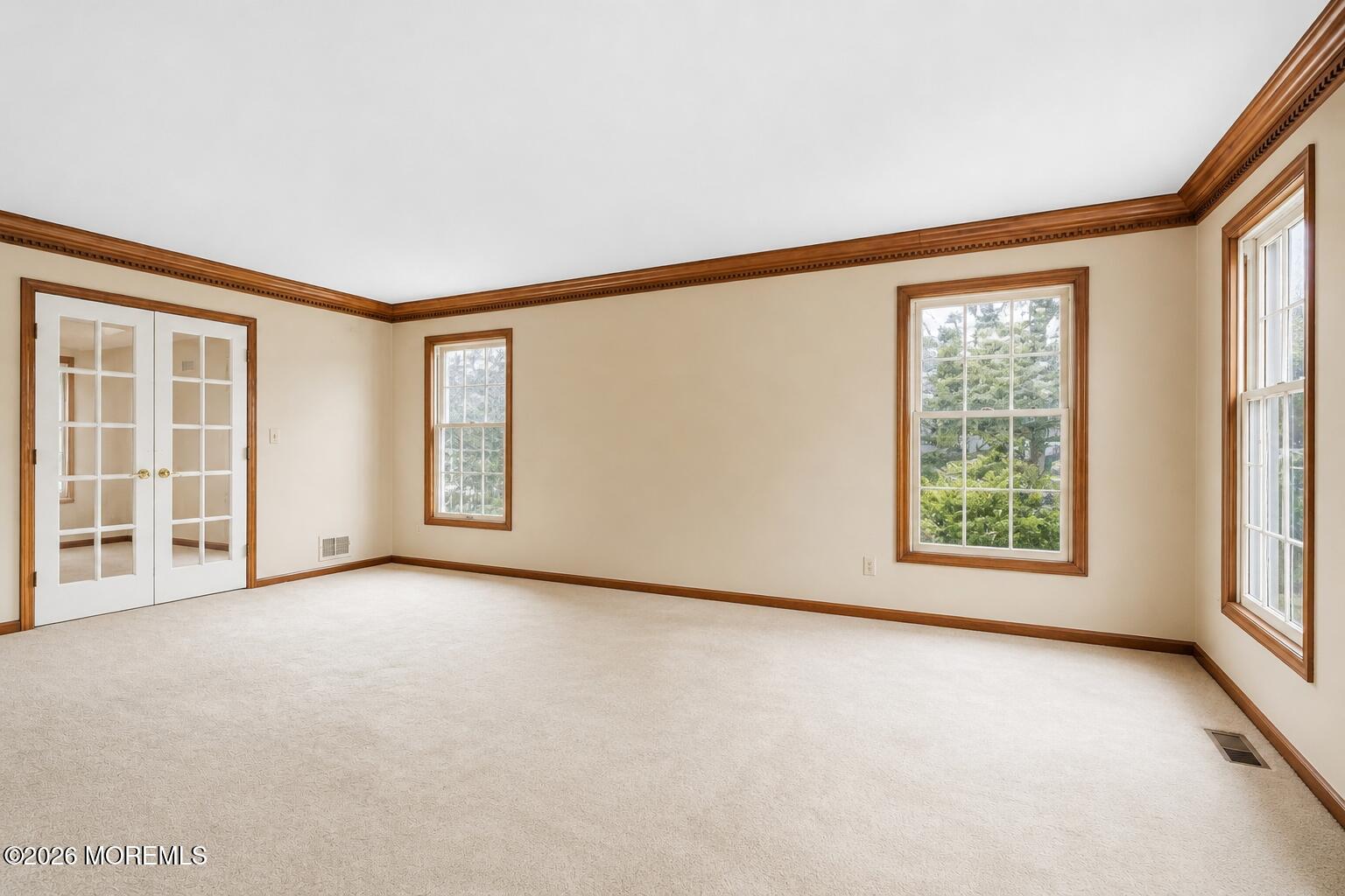 69 Five Points Road Freehold, NJ 07728 - Photo 21 of 98 AI Living Room
