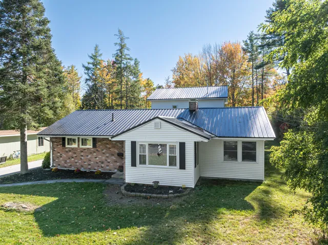 $375,000 | 22 Westwood Drive, Orono, ME 04473