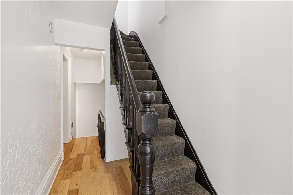 4723 Butler Street Pittsburgh, PA 15201 - Photo 31 of 47 a view of entryway