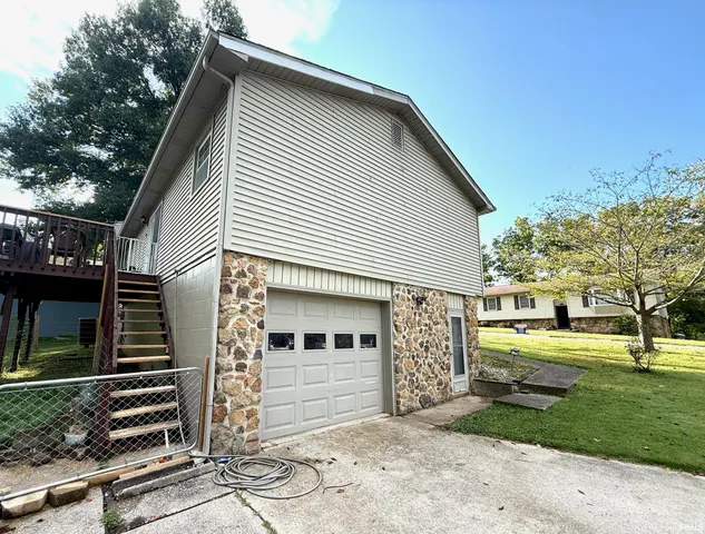 $219,900 | 104 Sparks Drive, Oolitic, IN 47451