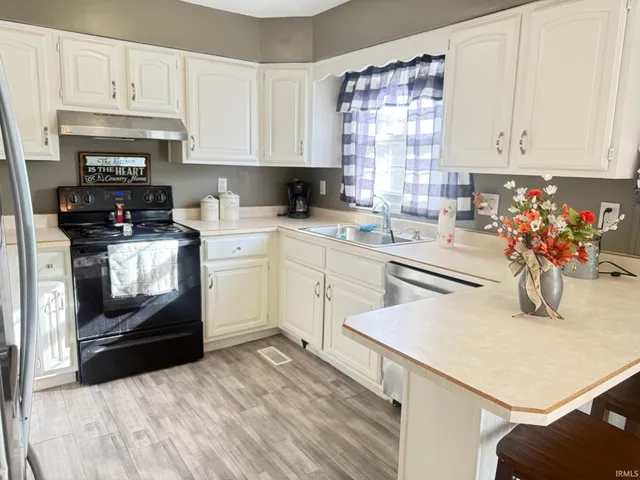 $219,900 | 104 Sparks Drive, Oolitic, IN 47451